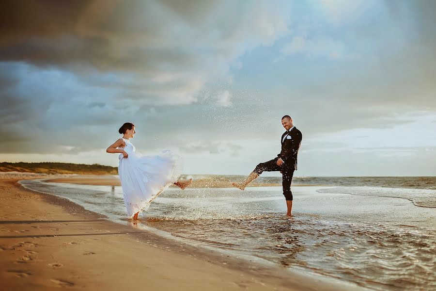 Fotógrafo de casamento Joanna Radwanska (radwanska). Foto de 4 de outubro 2020