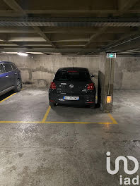 parking à Paris 15ème (75)