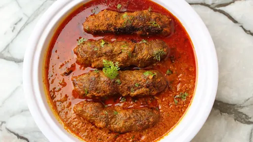 Mutton Kebab Gravy With Mutton Masala Kulcha