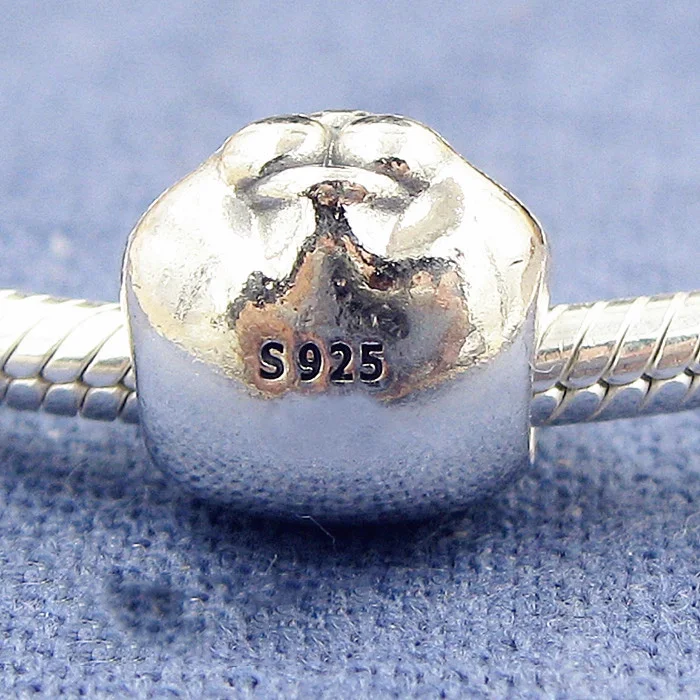 Perles panda en argent S925 pour bracelets et colliers, créez vos bijoux uniques avec charme. Argent sterling de qualité supérieure, adorable design.