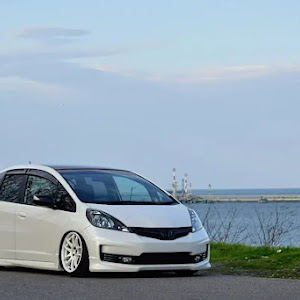 フィット GE8