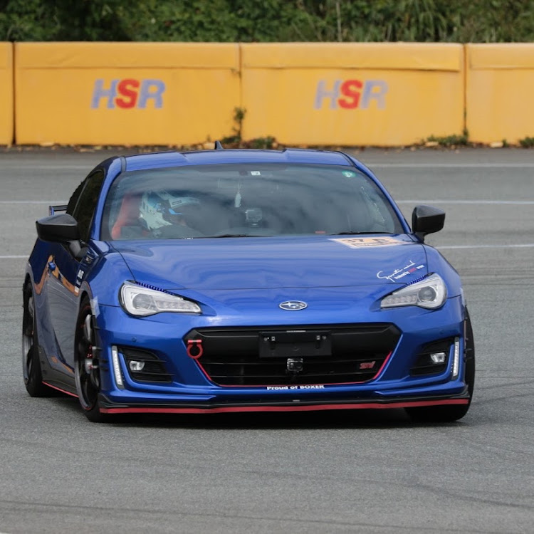 BRZの2020ベストショット・サーキット走行に関するカスタム事例の投稿画像2枚目