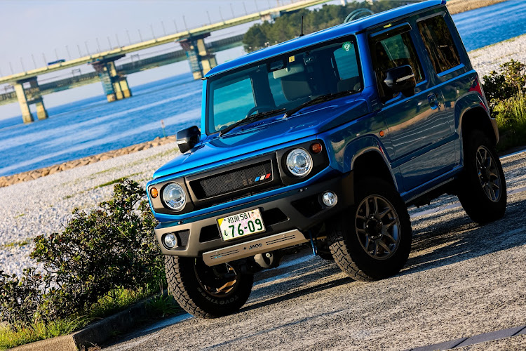 ジムニーの夕日と愛車・りんくう公園・りんくうマーブルビーチ・スカイゲートブリッジに関するカスタム事例の投稿画像1枚目
