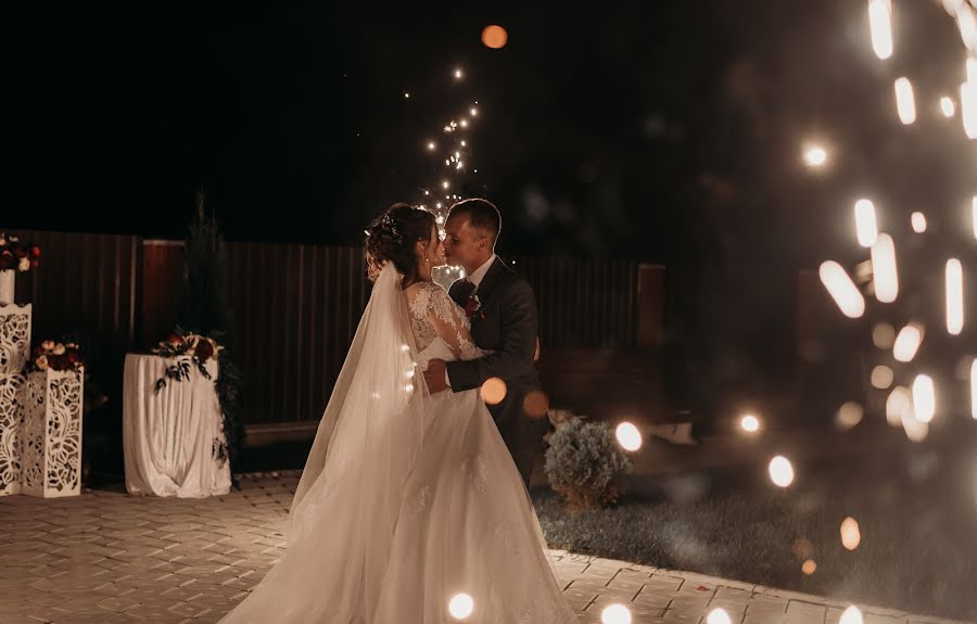 Fotografo di matrimoni Aleksandra Znosko (aleksandra757). Foto del 28 novembre 2020