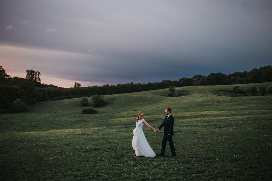 Hochzeitsfotograf Anikó Juhász (mindigketten). Foto vom 9. Februar 2023