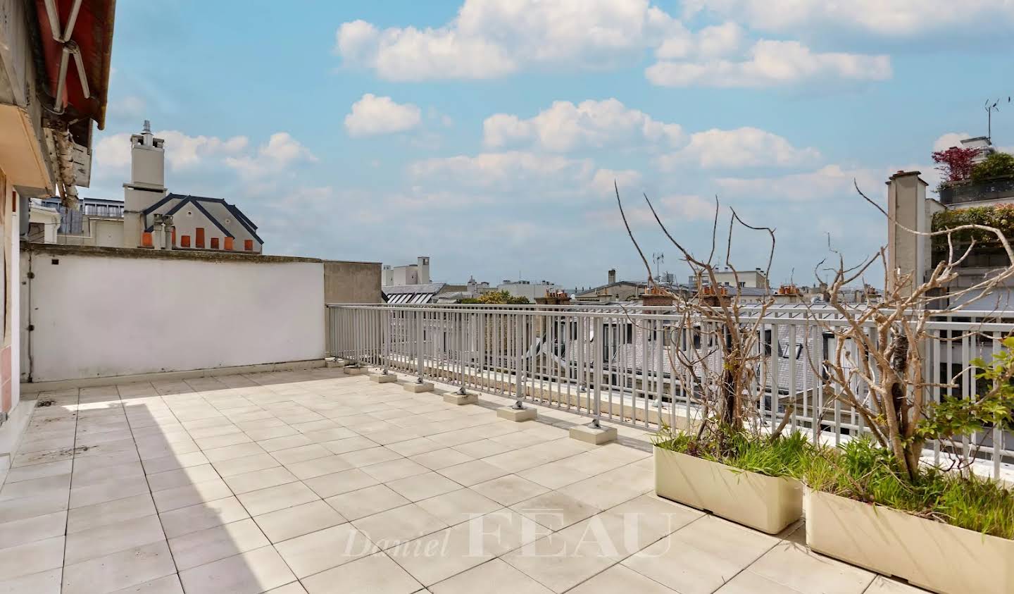 Apartment with terrace Paris 16th