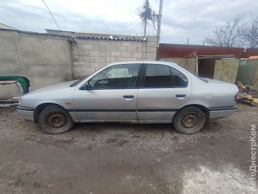 продам авто Nissan Primera Primera Hatch (P10) фото 3