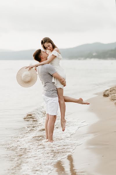 Wedding photographer Viktoriya Kompaniec (kompanyasha). Photo of 22 June 2019