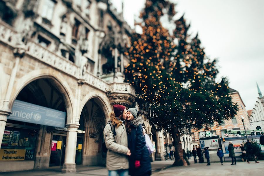 Wedding photographer Aleksandr Smelov (merilla). Photo of 17 February 2015