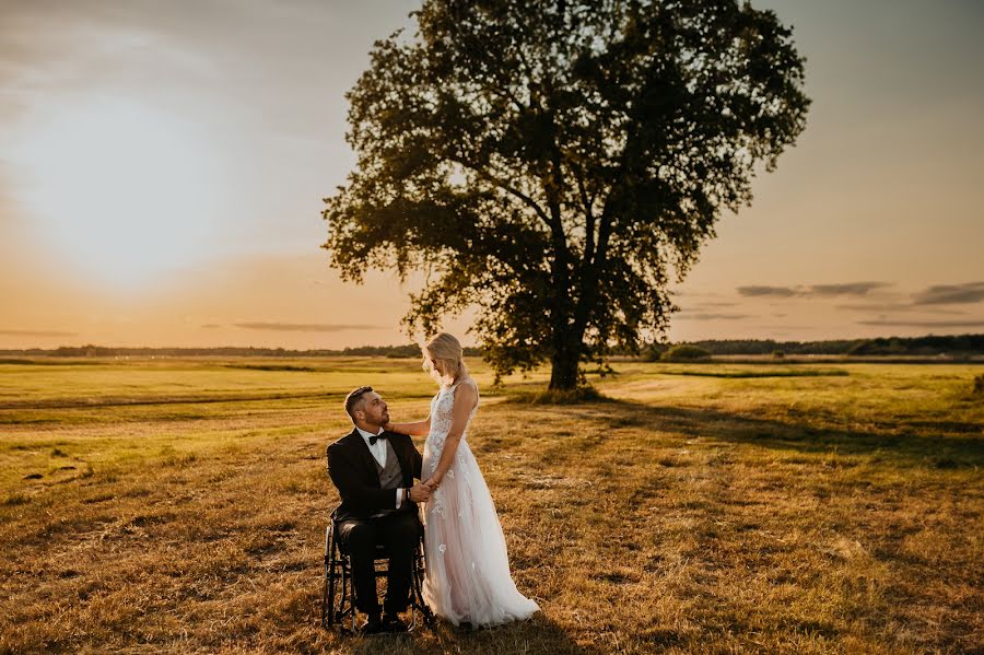 Wedding photographer Magda Bułkowska (magdabulkowska). Photo of 17 August 2023