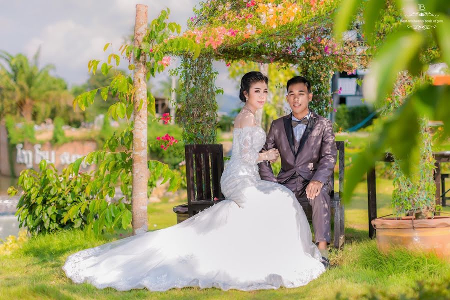 Wedding photographer Tawan Pradpairin (pradpairin). Photo of 8 September 2020