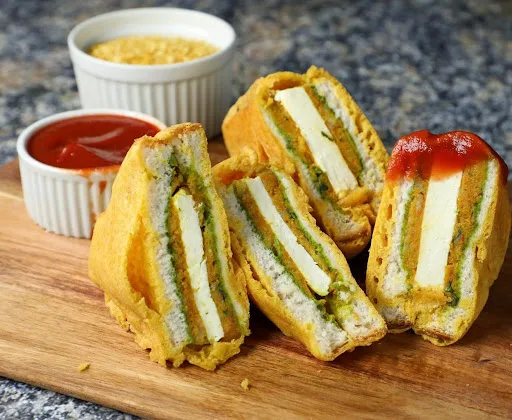 Paneer Bread Pakoda