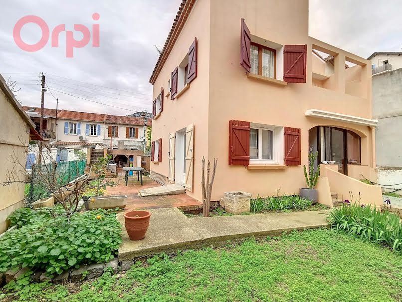 Vente maison 5 pièces 130 m² à Toulon (83000), 349 000 €