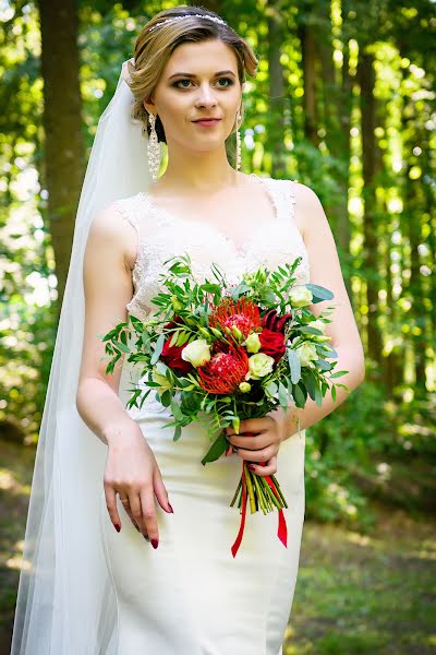 Fotógrafo de bodas Evgeniy Timoschenko (667smiley). Foto del 17 de julio 2017