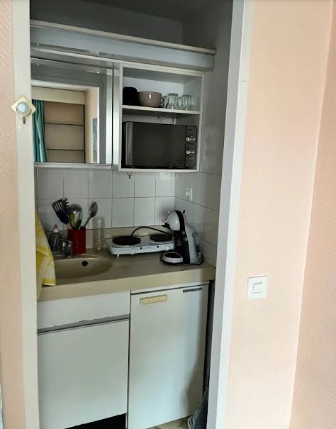 Vente appartement 1 pièce 10.34 m² à Lyon 8ème (69008), 52 782 €