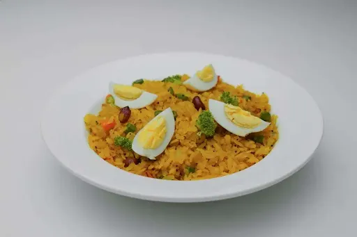 Boiled Egg And Nuts Poha