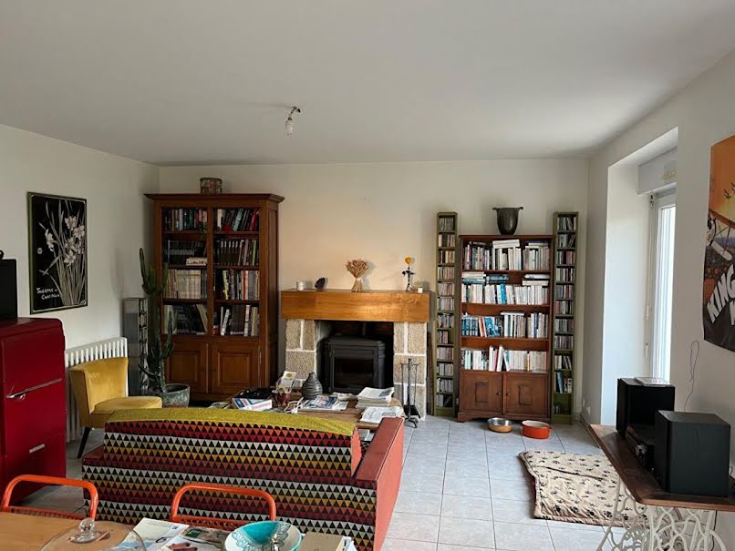 Location  maison 5 pièces 119.72 m² à Pleuven (29170), 1 185 €
