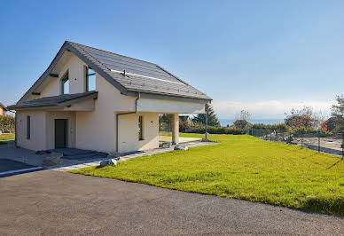 House with garden and terrace 2