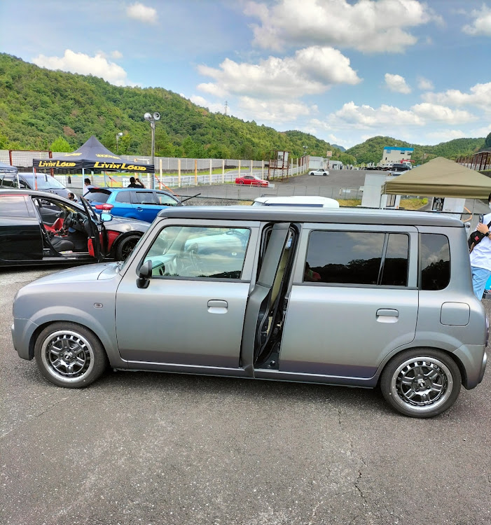 ワゴンRスティングレーのLiiMake DD・セントラルサーキット・ワイスピ・モリモトZ・フォロワーさんとの出会いに感謝に関するカスタム事例の投稿画像10枚目