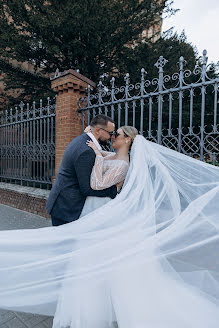 Hochzeitsfotograf Oleksandr Ustiyanskiy (ustiyanski). Foto vom 11. Juni 2022