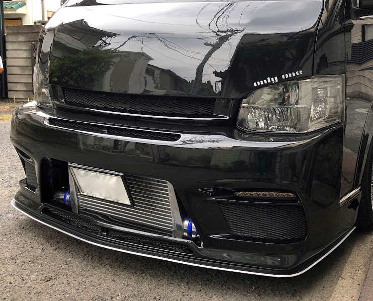 ハイエースワゴンのKZ さんが投稿したカスタム事例の投稿画像2枚目