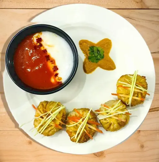 Veg Fried Momos [8 Pieces]