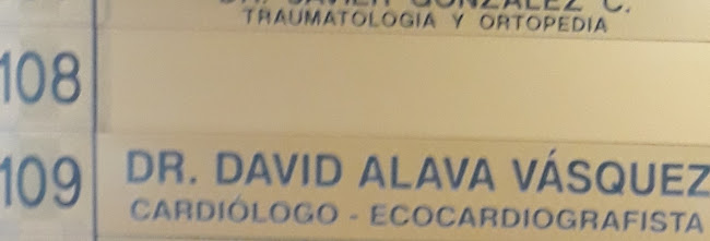 DR David Isodro Vásquez - Cardiólogo