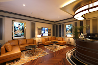 PVR Director's Cut Lounge photo 4