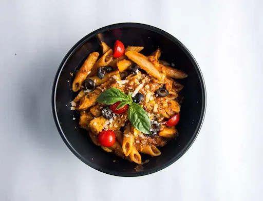 Chicken Arrabiata Pasta In Red Sauce