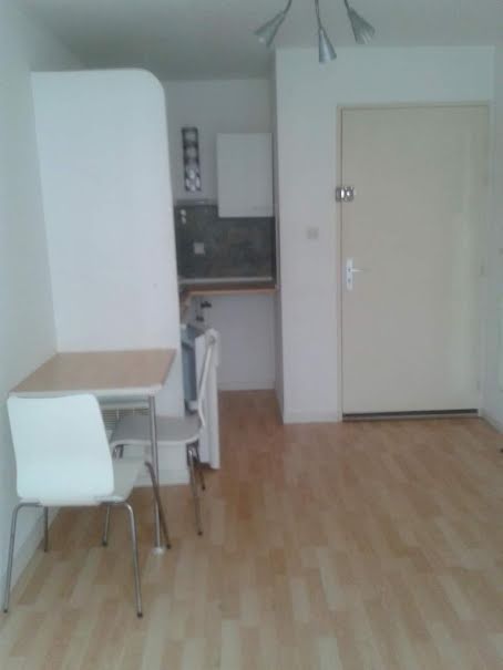 Location  appartement 1 pièce 20 m² à Sète (34200), 460 €