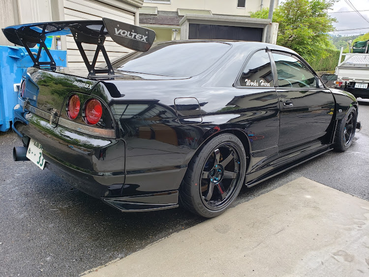 スカイライン GT-Rの洗車・平成最後・スカイライン・BCNR33・オフ会に関するカスタム事例の投稿画像9枚目