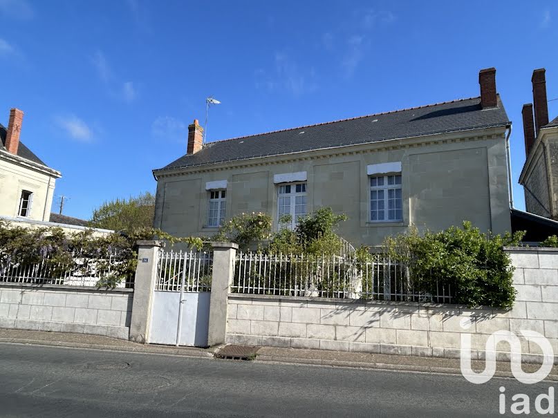 Vente maison 7 pièces 156 m² à Le Puy-Notre-Dame (49260), 205 000 €