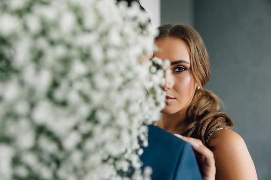 Wedding photographer Sasha Ovcharenko (sashaovcharenko). Photo of 1 December 2019