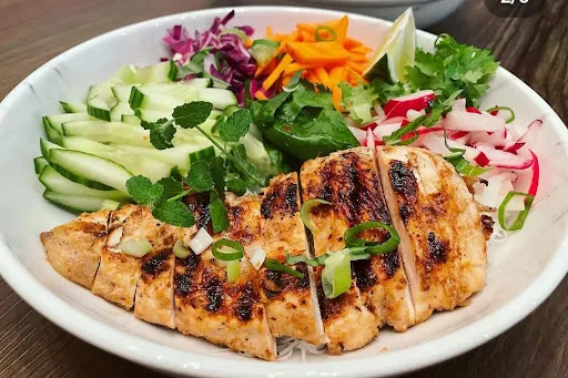 Grilled Chicken Breast With Exotic Veggies