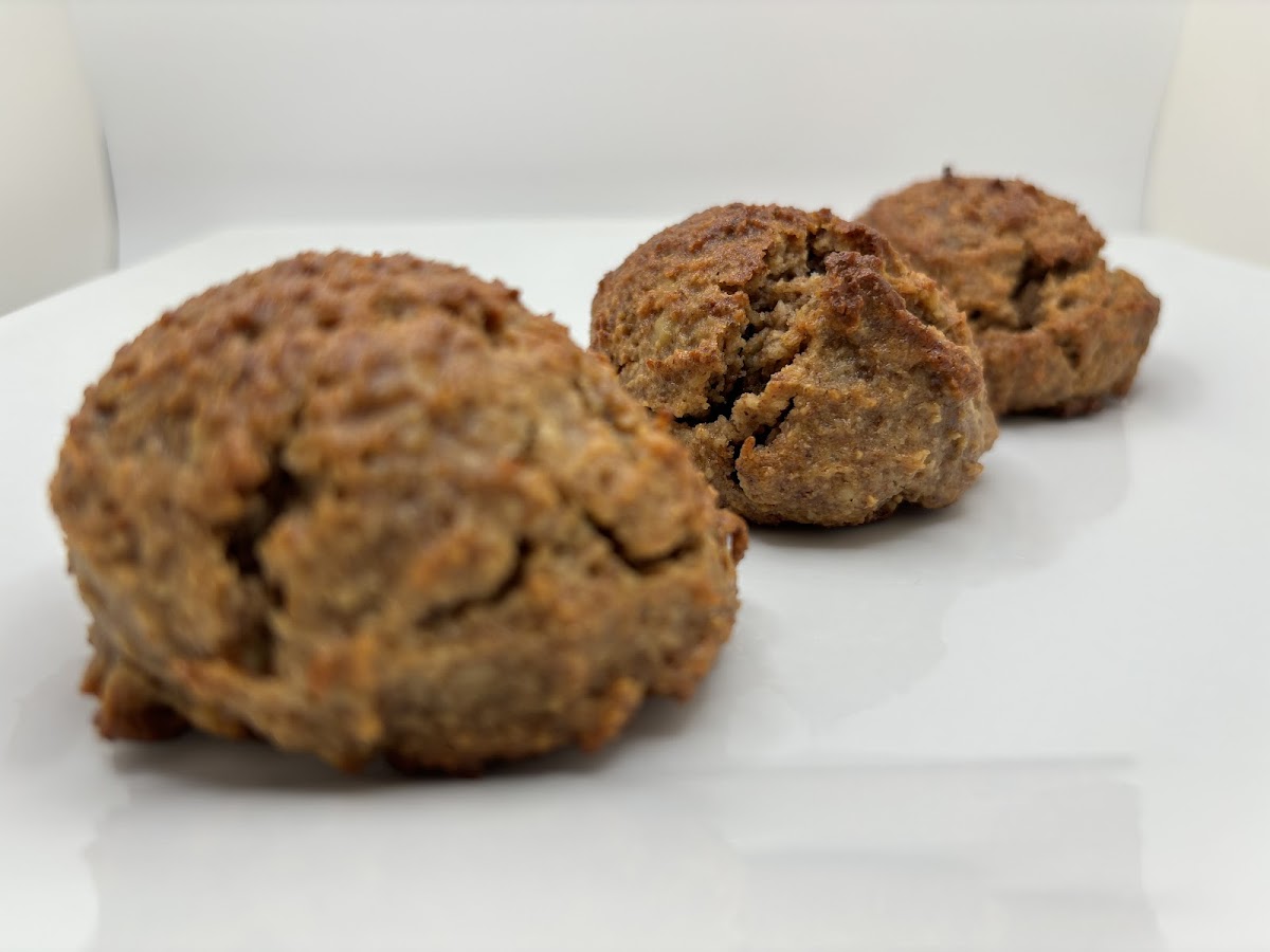 Walnut Biscuits