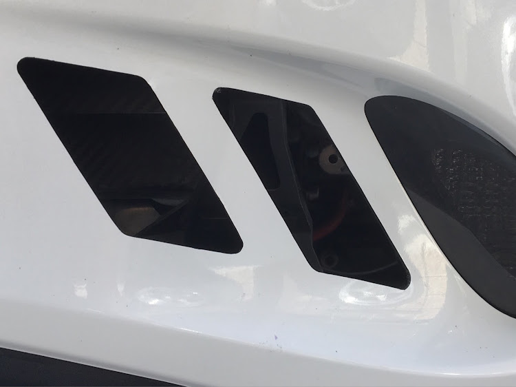 ロードスターの真横・mekura's・車検が近い…・DIY・流行に乗り遅れ🙄に関するカスタム事例の投稿画像18枚目
