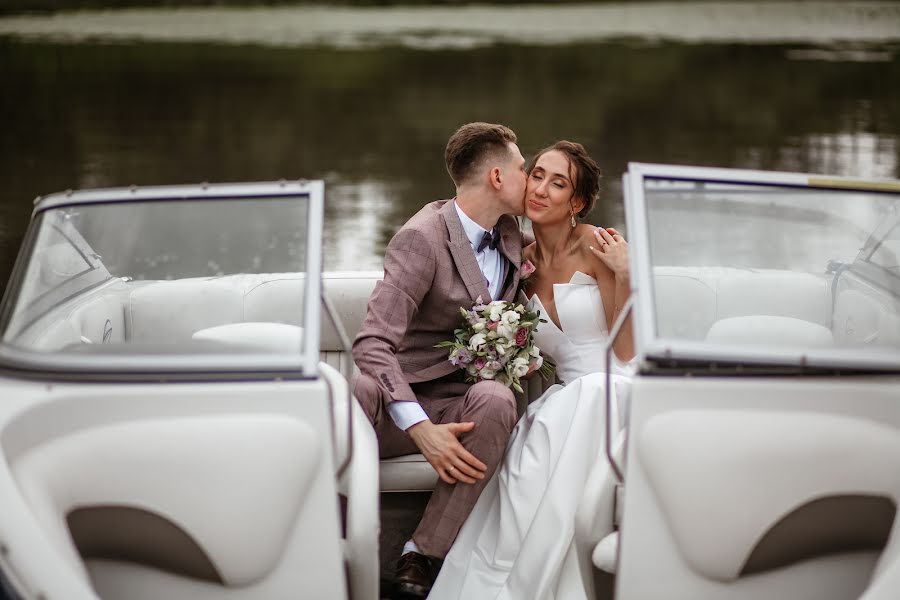 Весільний фотограф Юлия Тиева (tieva). Фотографія від 1 листопада 2021