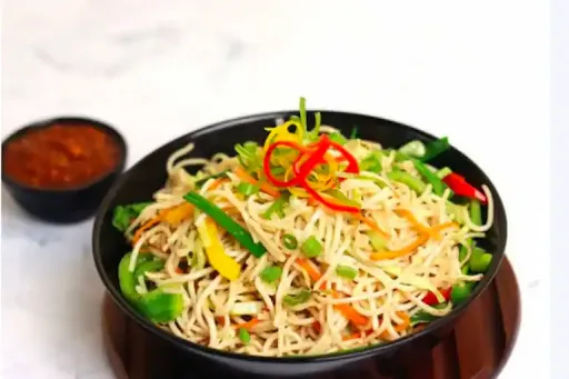 Veg Singapuri Noodles