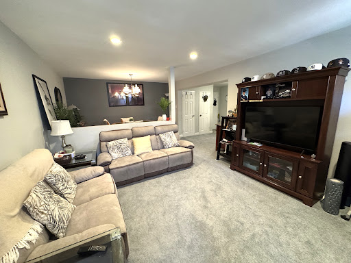 Apartment with pool 4