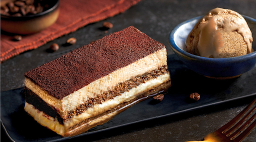 Traditional Tiramisu