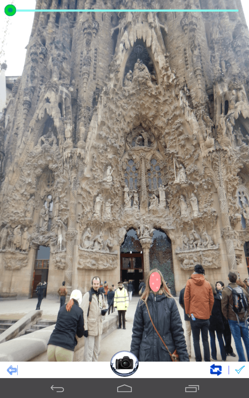 Barcelona tour selfie Screen 3
