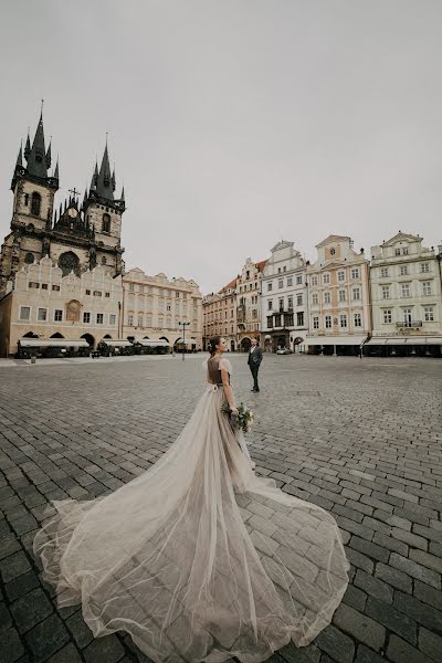 Fotografo di matrimoni Tatyana Khotlubey (tanyakhotlubiei). Foto del 6 settembre 2019