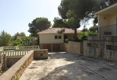 Villa with pool and terrace 13