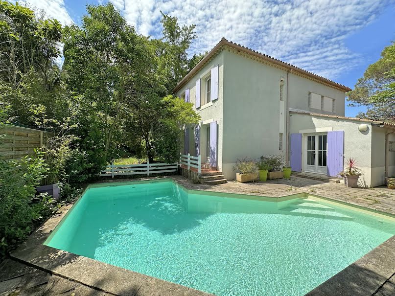 Vente maison 6 pièces 190 m² à Nimes (30000), 660 000 €