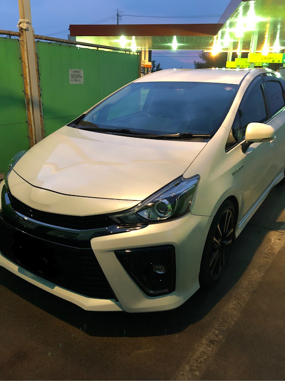 プリウスα G'sの洗車・ガソリンスタンドに関するカスタム事例の投稿画像1枚目