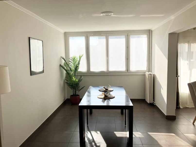 Vente appartement 3 pièces 78 m² à Sainte-Foy-lès-Lyon (69110), 295 000 €