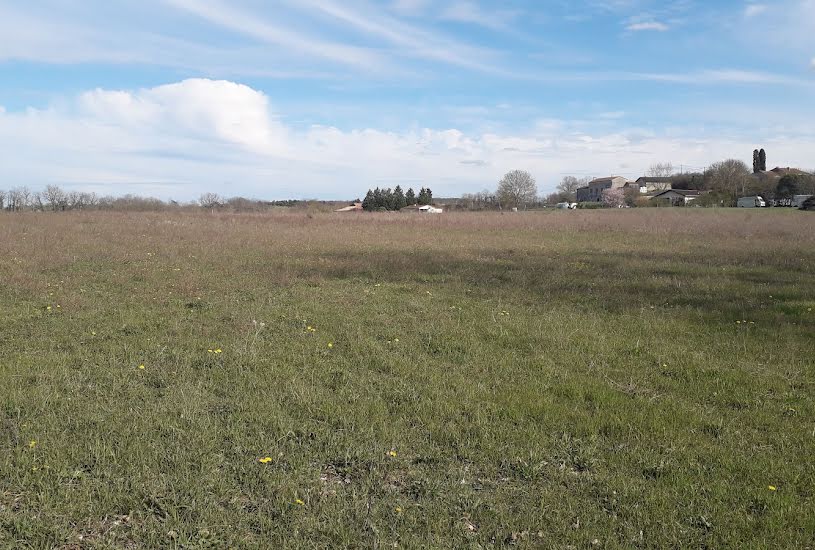  Vente Terrain + Maison - Terrain : 2 499m² - Maison : 90m² à Singleyrac (24500) 