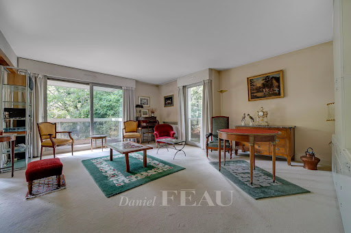 Apartment 4