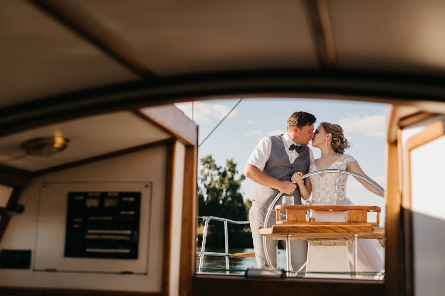 Fotógrafo de bodas Dmitriy Pustovalov (pustovalovdima). Foto del 26 de junio 2019