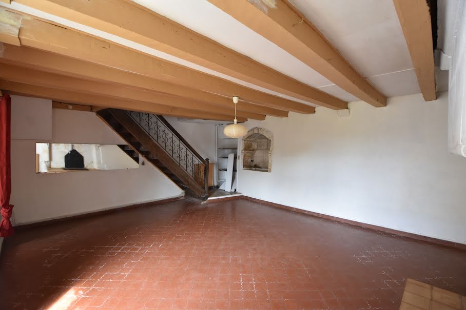 Vente maison 4 pièces 66 m² à Pranzac (16110), 55 000 €